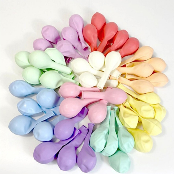 Балон с макарони